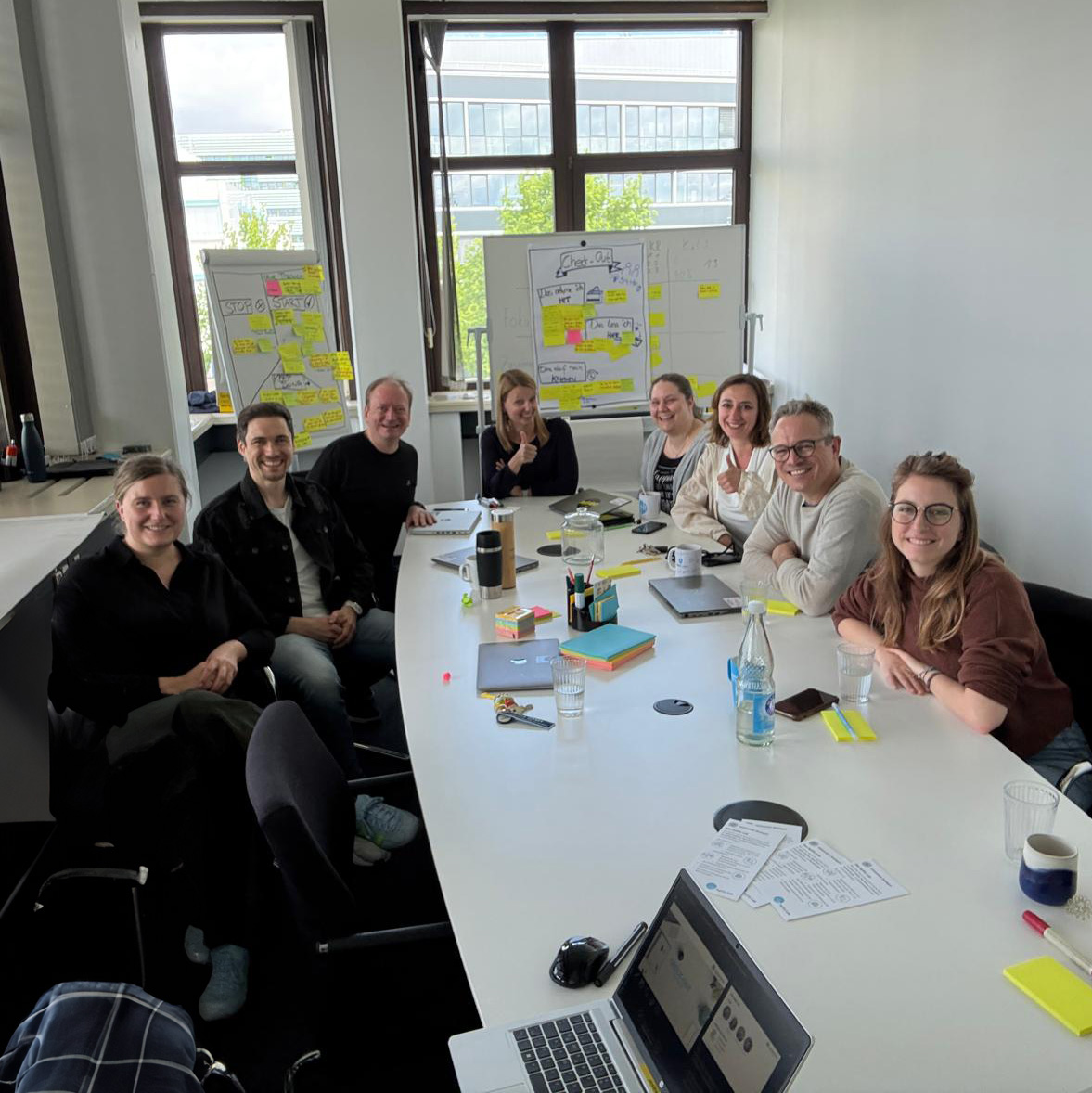 Das Team von Traces mit Martin und Svenja aus dem Agility Lab