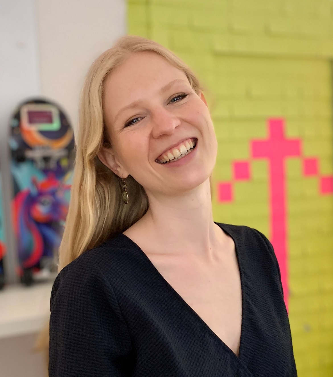 Porträtfoto der Gesprächspartnerin Ann Kristin Graumann, Innovationsmanagerin der Hochschule für Technik Stuttgart