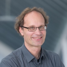 This image shows Prof. Dr. rer. nat. Daniel  Weiskopf